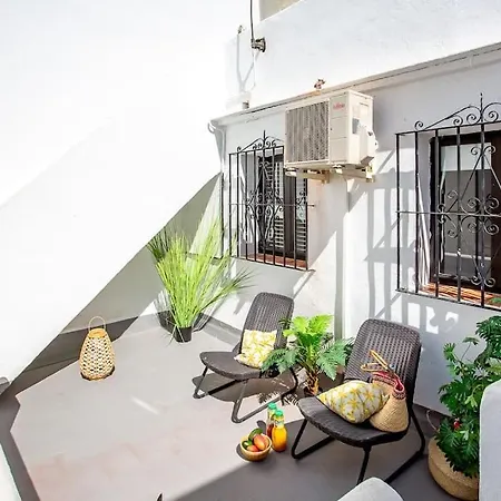 Amazing Three With Balcony